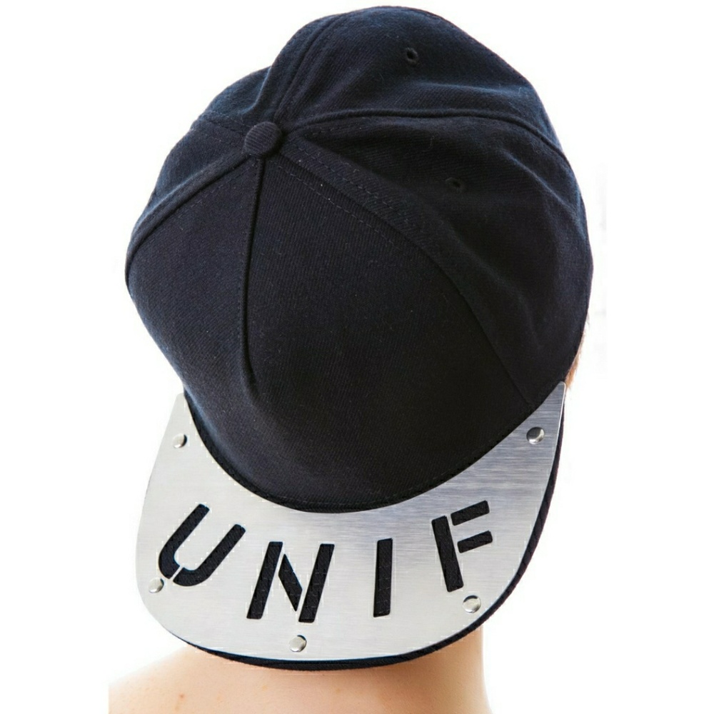 💎NEW💎 UNIF Black Metal Logo Snapback Hat - Picture 2 of 6